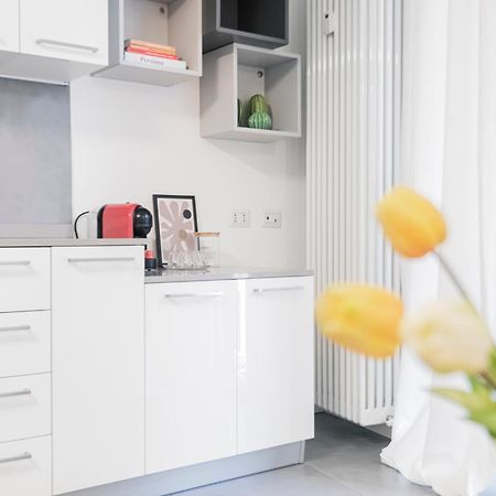 114 - Amazing Flat Fully Furnished In P.Ta Romana Milánó Kültér fotó