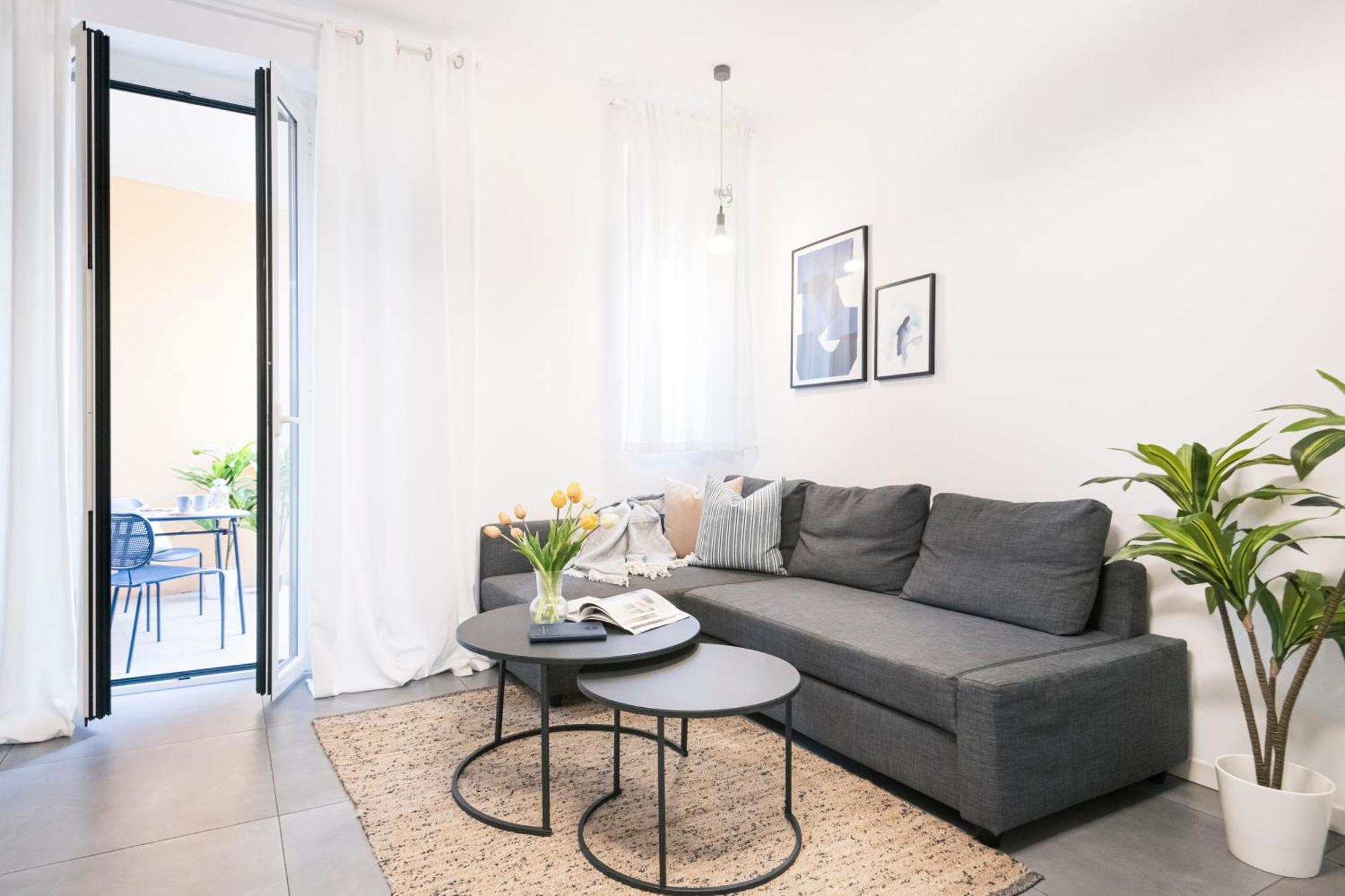 114 - Amazing Flat Fully Furnished In P.Ta Romana Milánó Kültér fotó